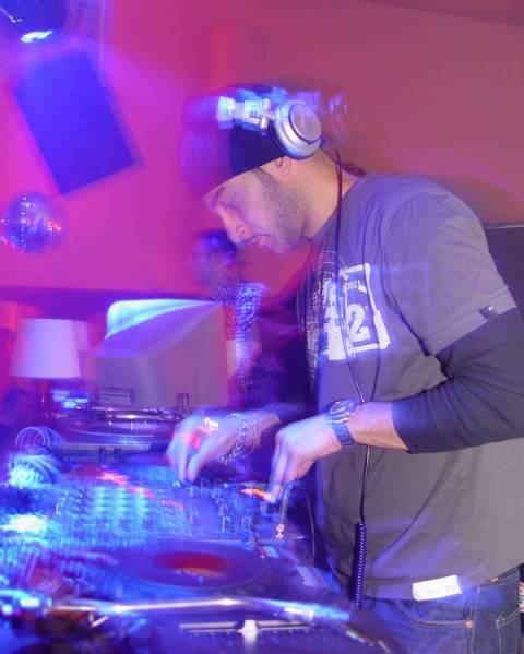 Armand  van Helden