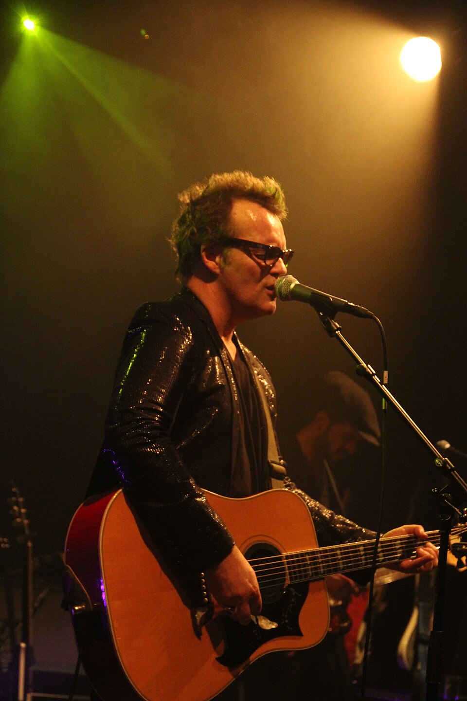 Axel  Bauer