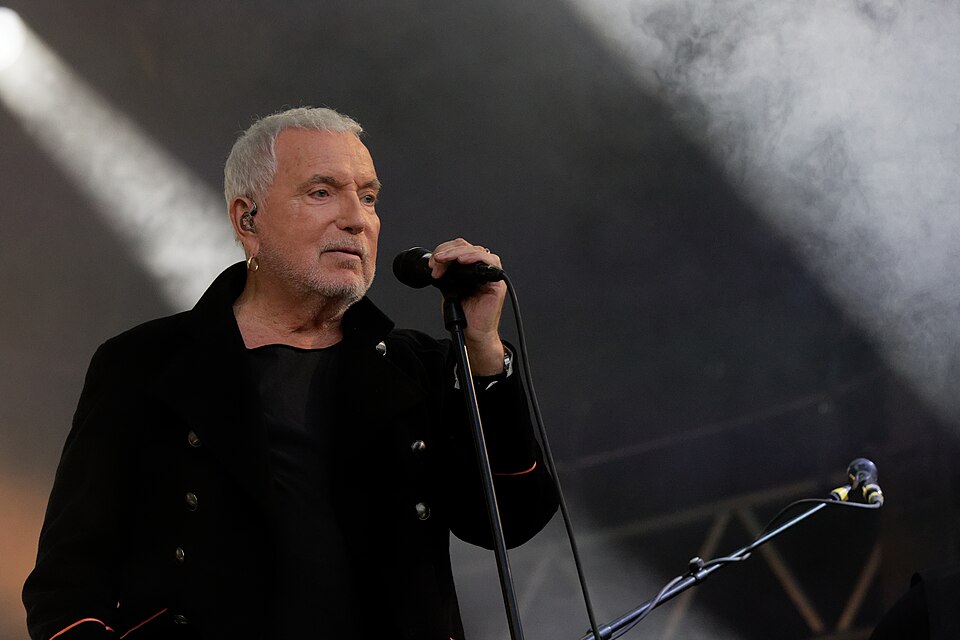 Bernard  Lavilliers