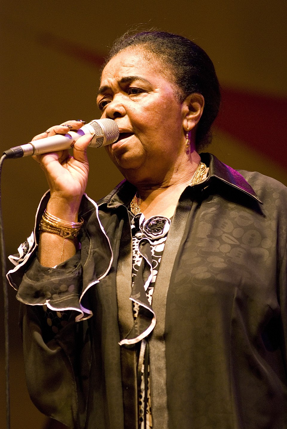 Cesária  Évora