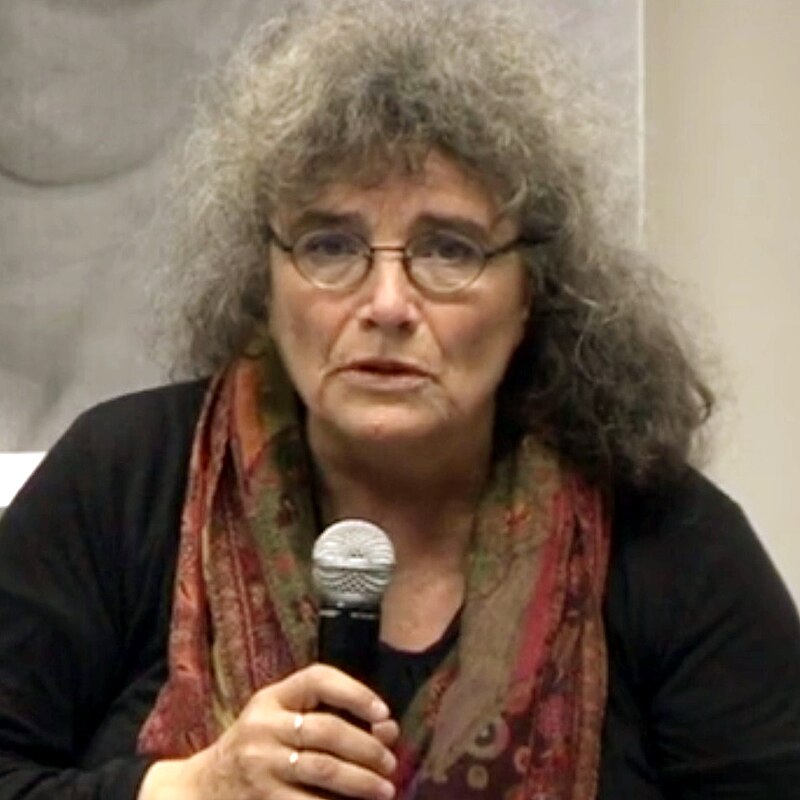 Coline  Serreau