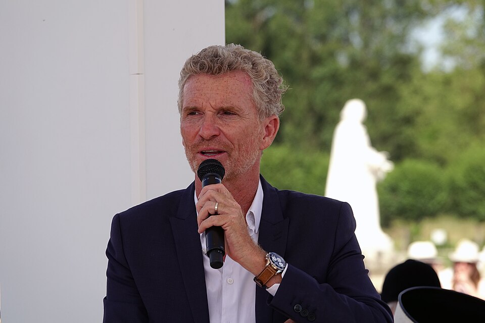 Denis  Brogniart