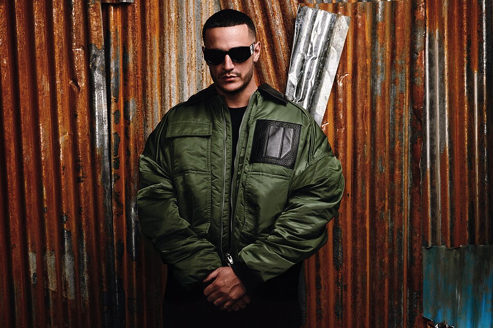 DJ  Snake