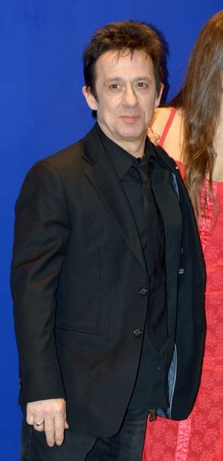 Éric  Serra
