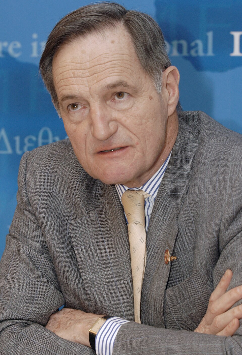 Francis  Mer