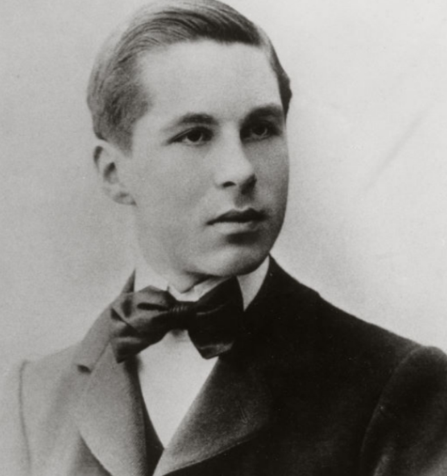 Gaston  Gallimard