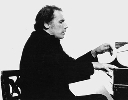 Glenn  Gould