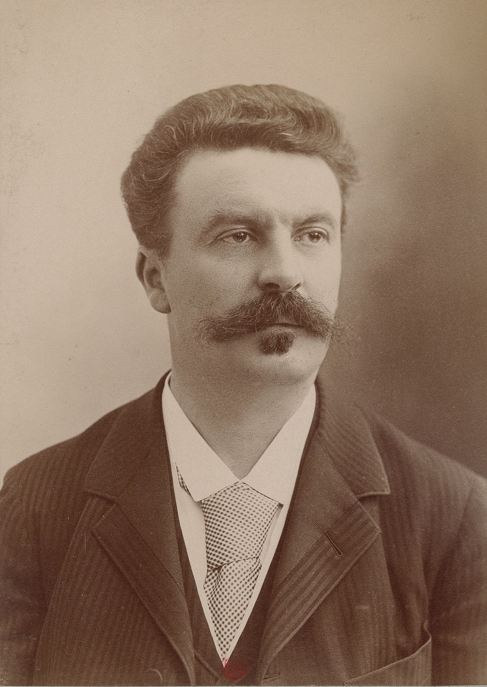 Guy  de Maupassant