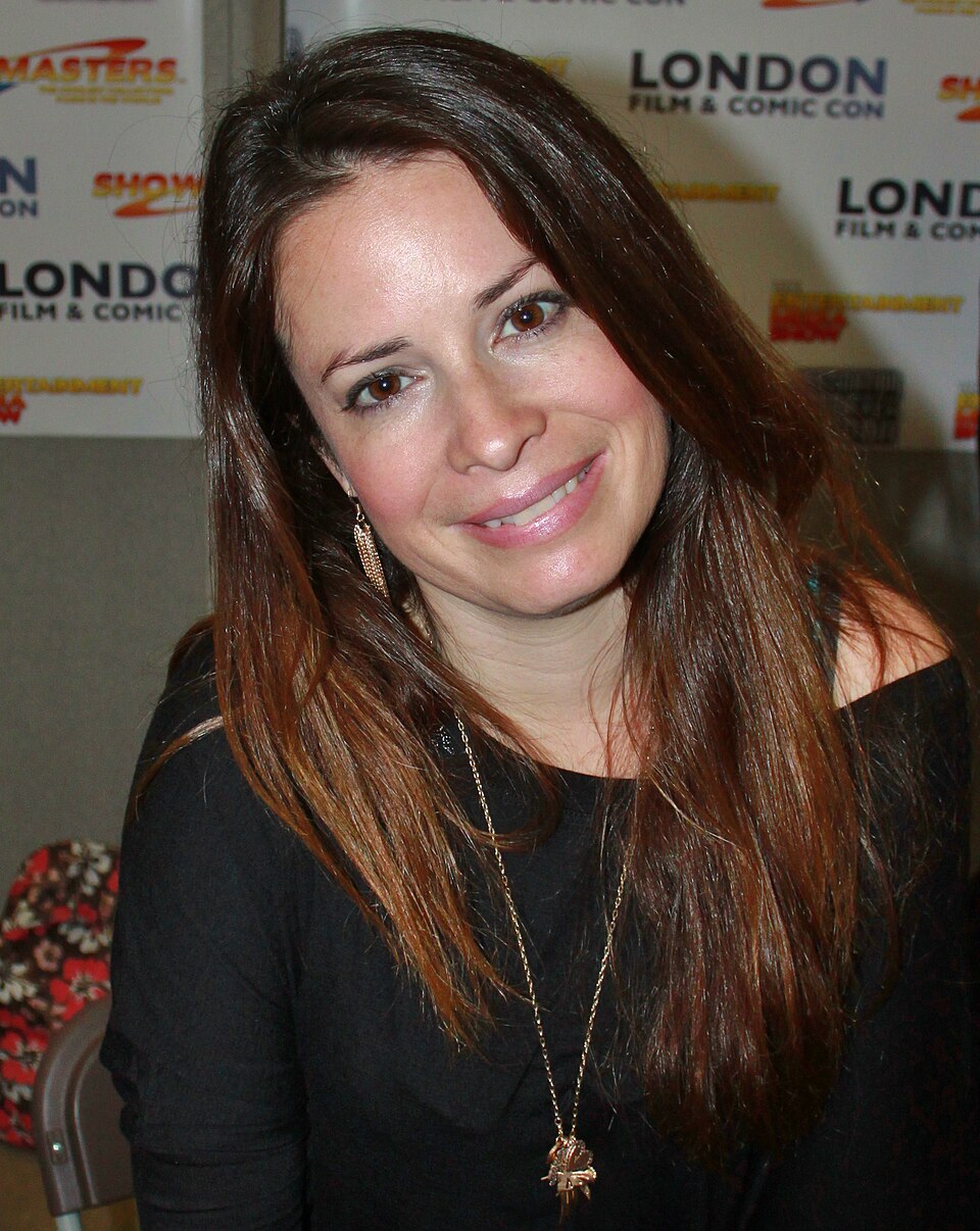 Holly  Marie Combs