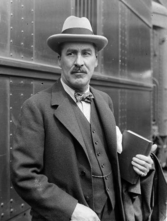Howard  Carter