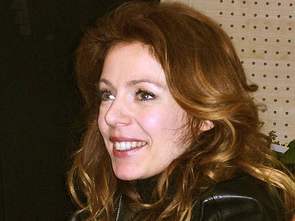Isabelle  Boulay