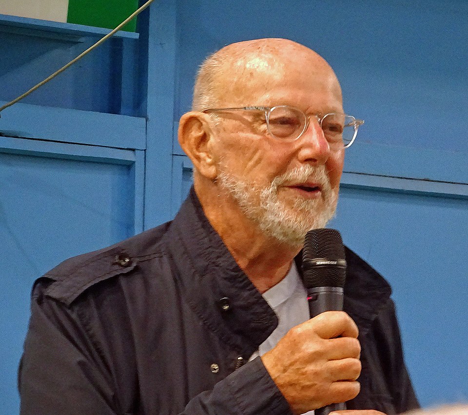 Jean-François  Kahn