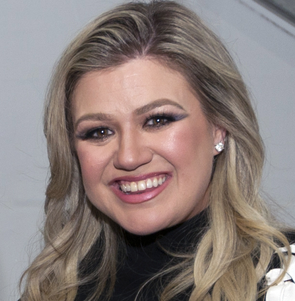 Kelly  Clarkson