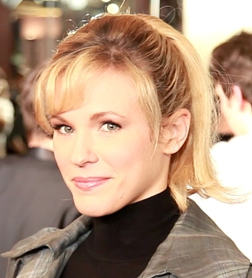 Lorie  Pester