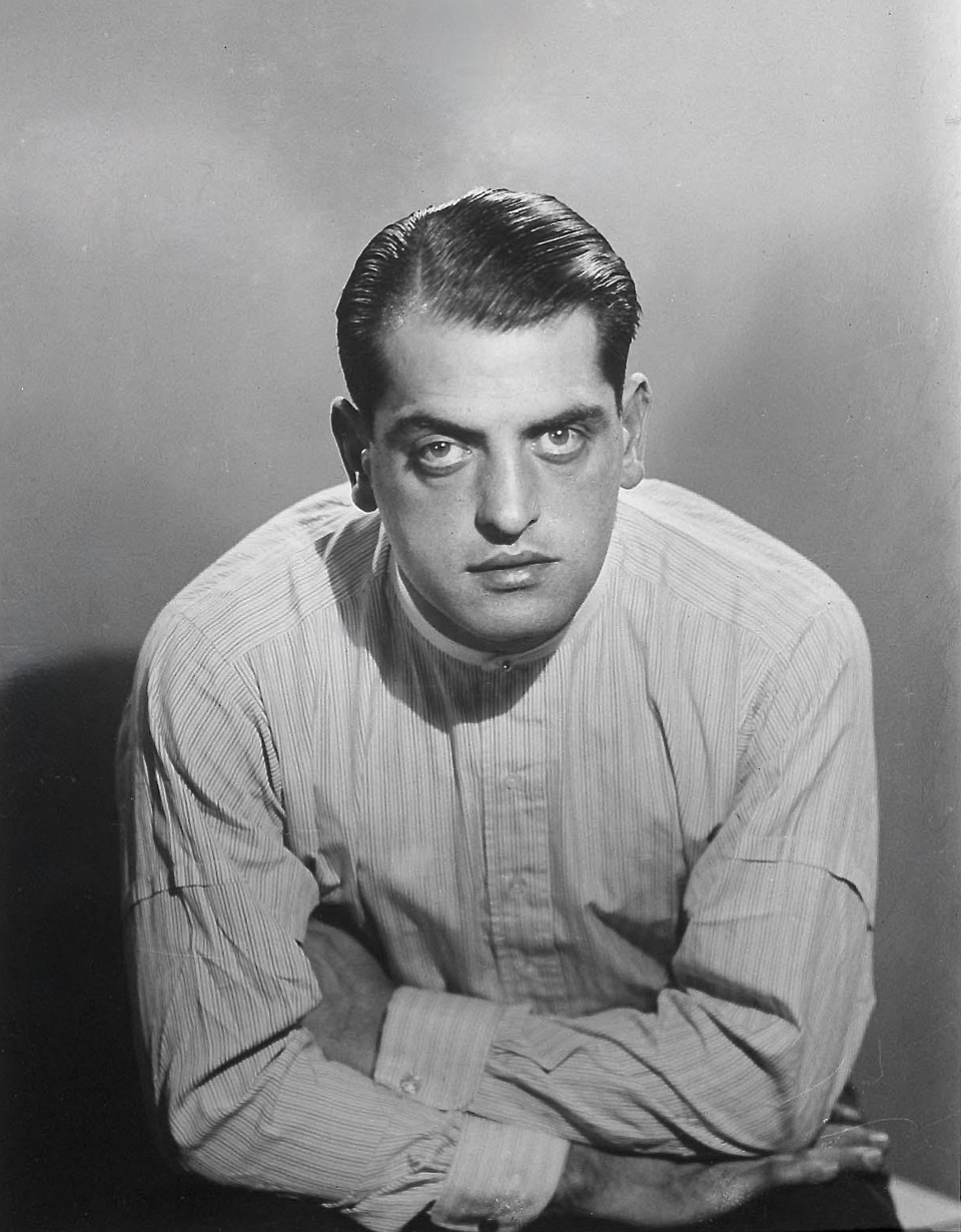 Luis  Buñuel