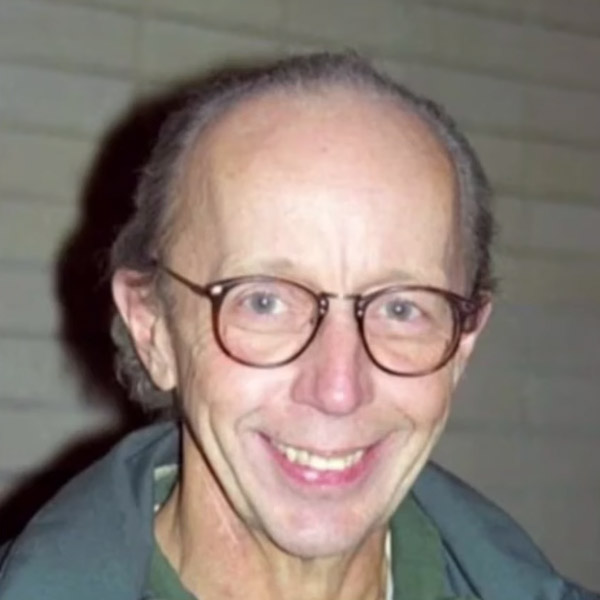 Max  Wright