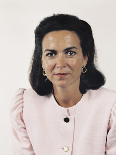 Michèle  Barzach