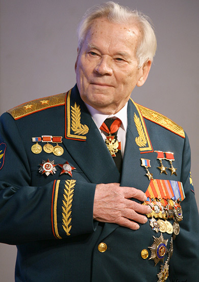 Mikhaïl  Kalachnikov