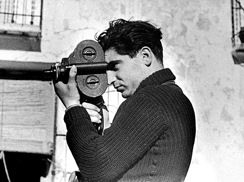 Robert  Capa