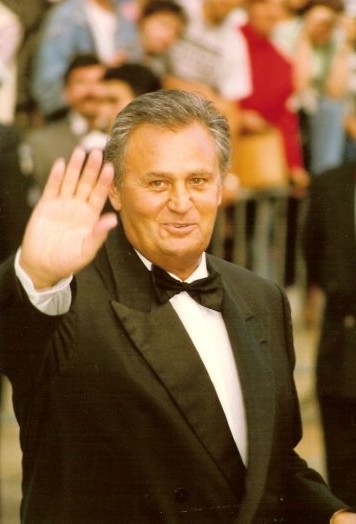 Roger  Hanin
