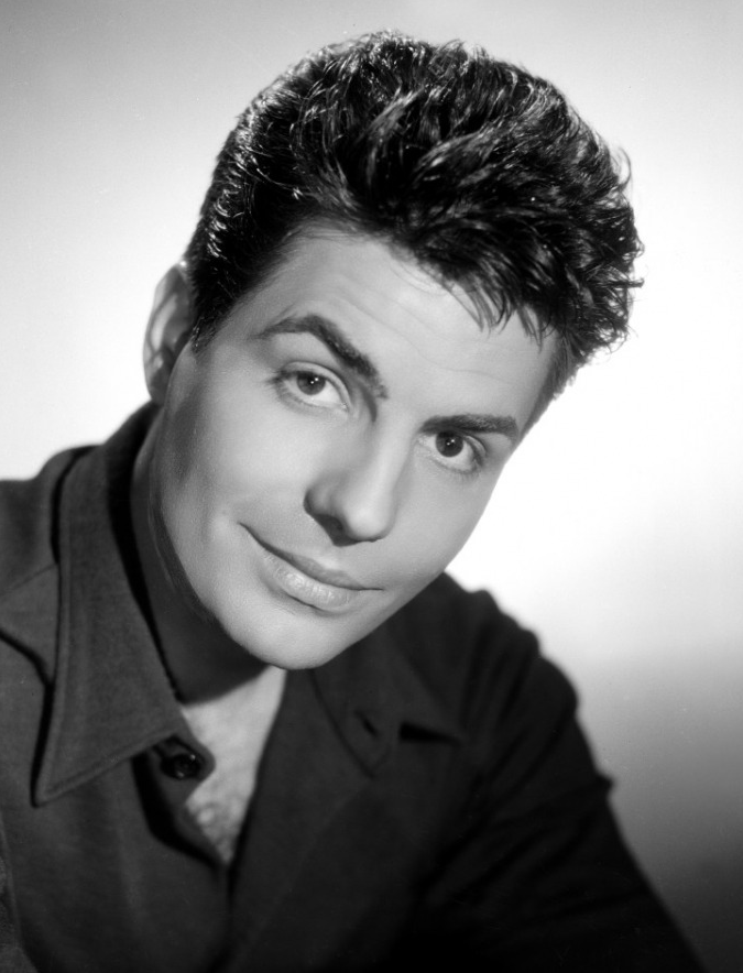 Roger  Pierre