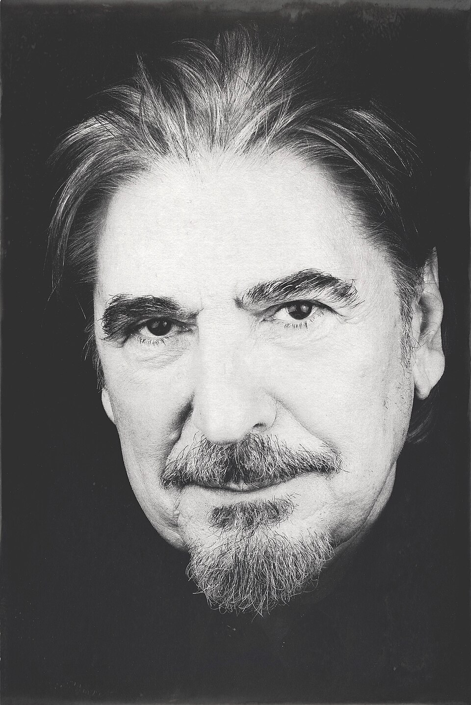 Serge  Lama