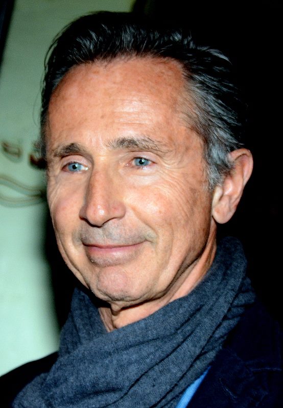 Thierry  Lhermitte