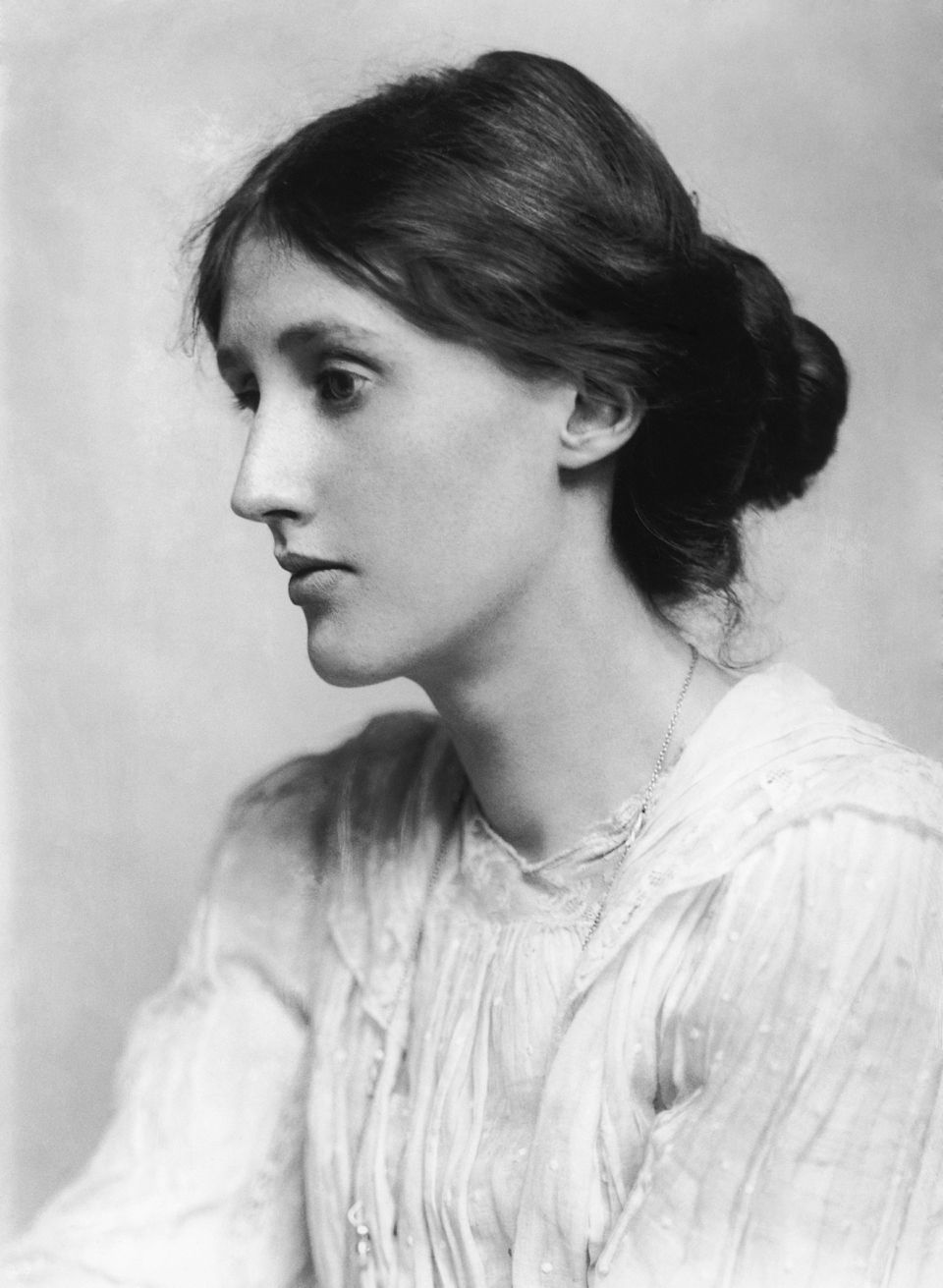 Virginia  Woolf