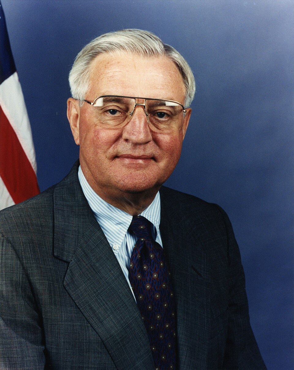 Walter  Mondale